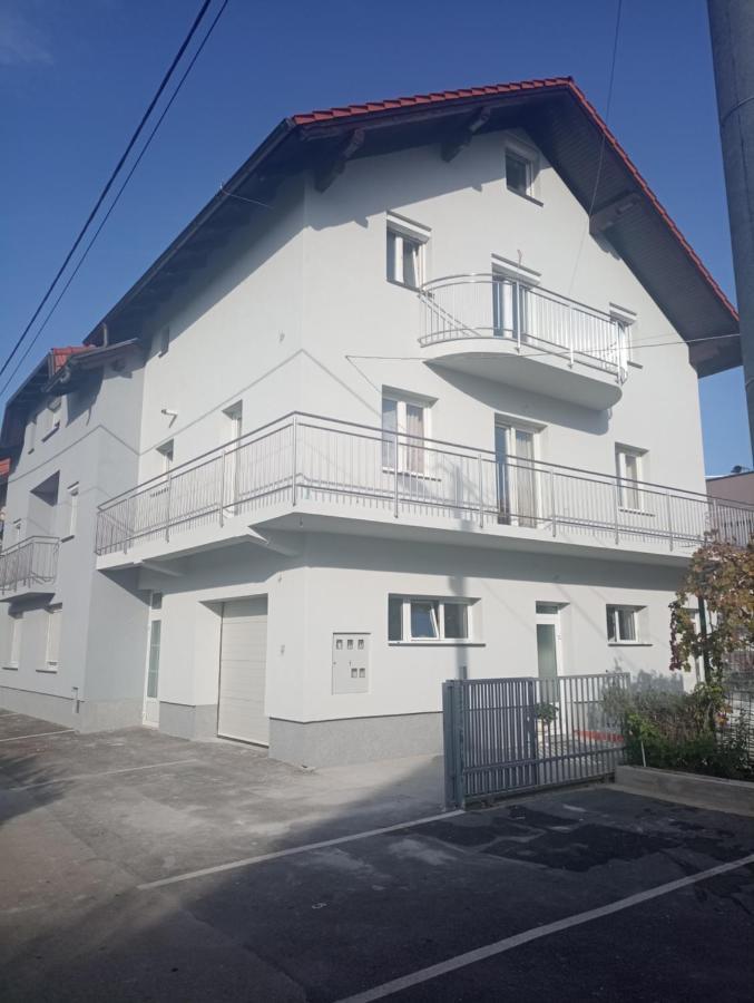 Nibela Apartments Zagreb Extérieur photo